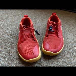 Vivibarefoot junior red